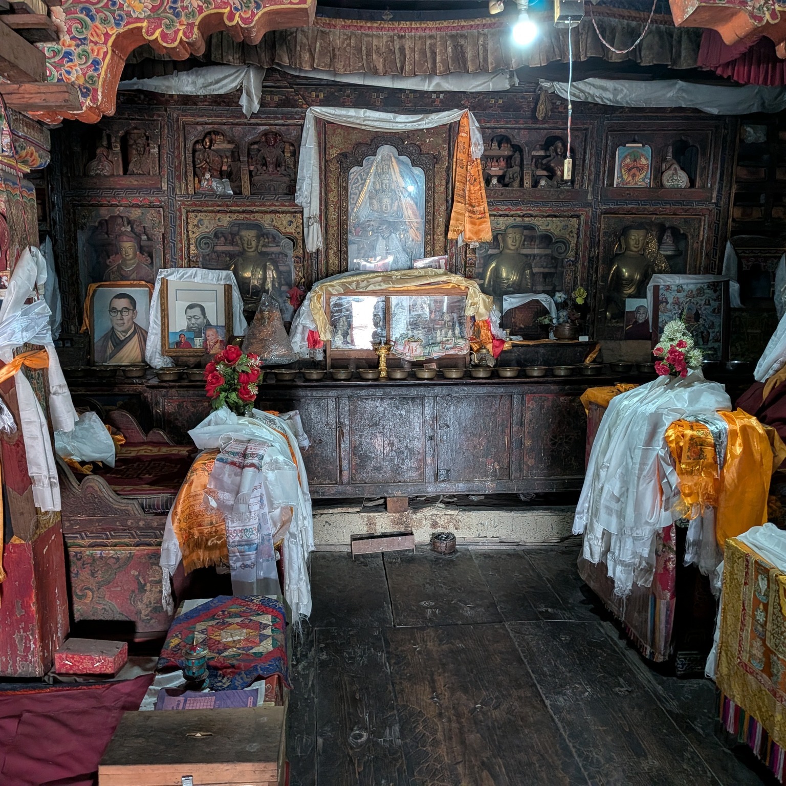 overview gallery